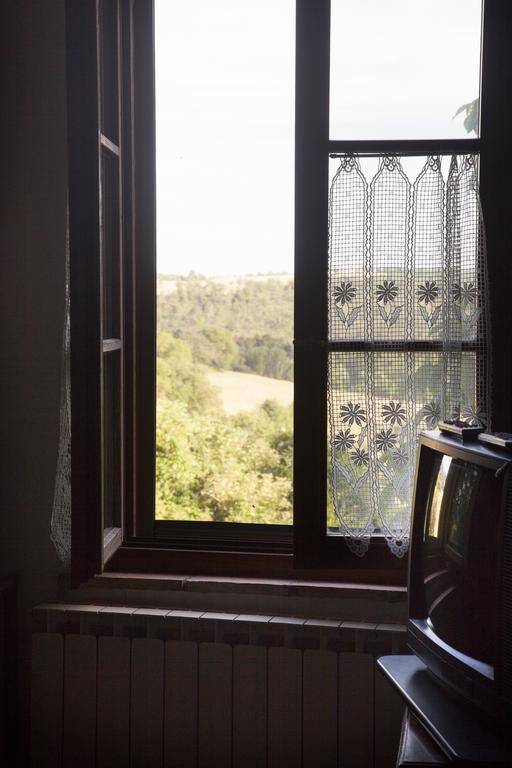Agriturismo Santa Maria Торріта-ді-Сьєна Екстер'єр фото