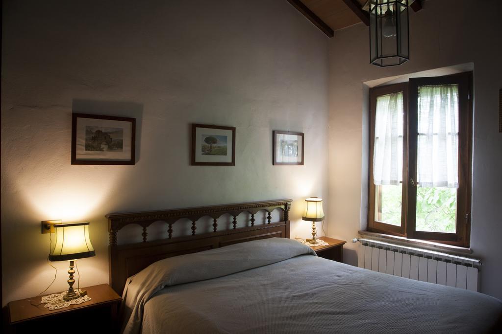 Agriturismo Santa Maria Торріта-ді-Сьєна Екстер'єр фото